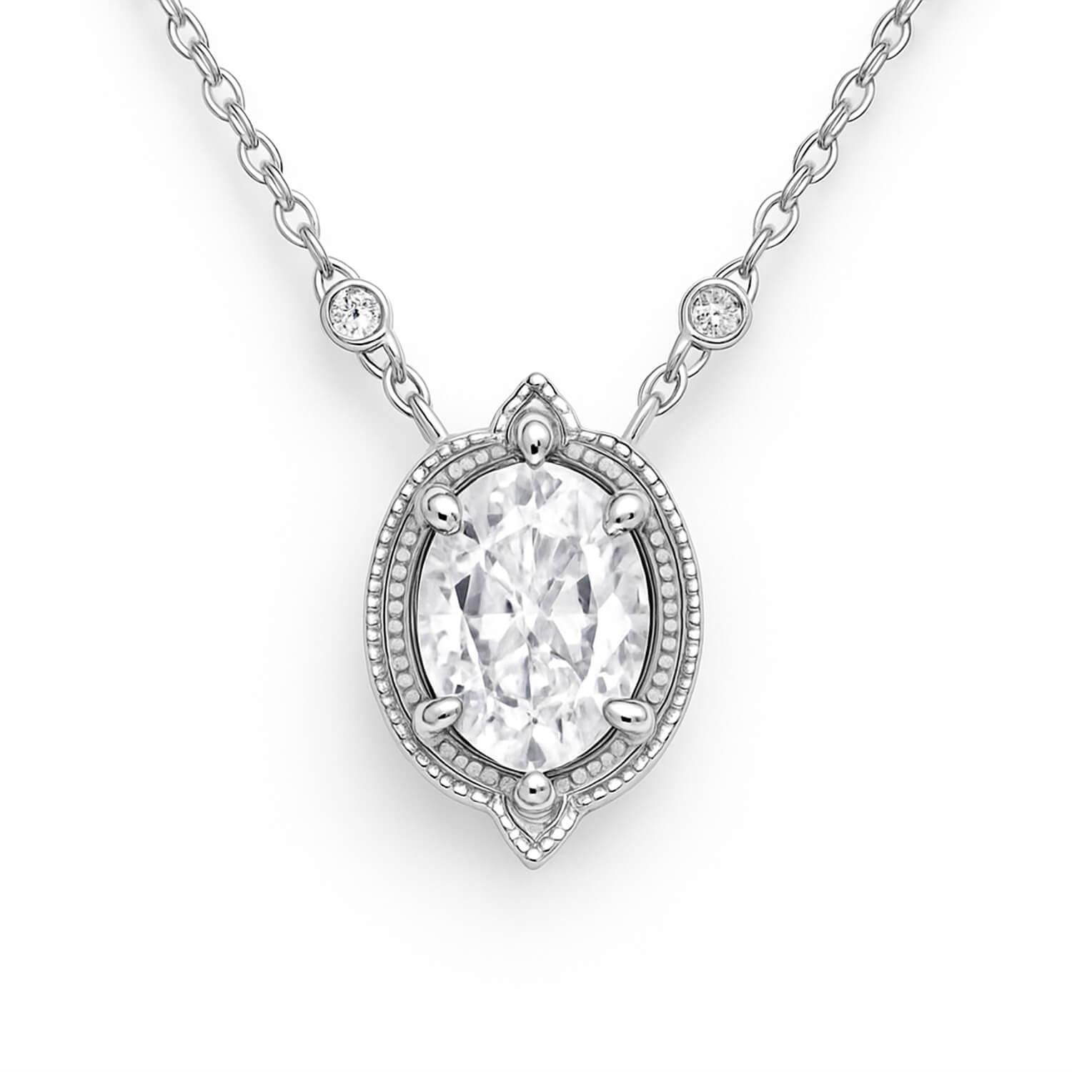 0.73 Karat F SI Pırlantalı Oval Kolye